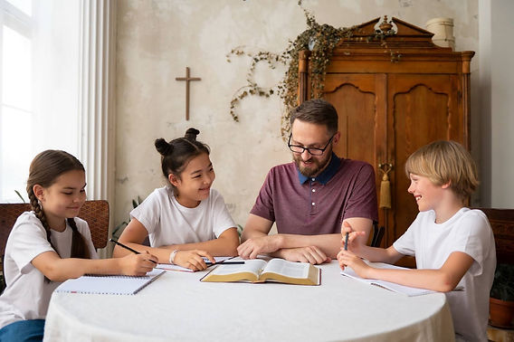 Best Homeschool Options for Full-Time RVers 3 Homeschool Programs for RV Families