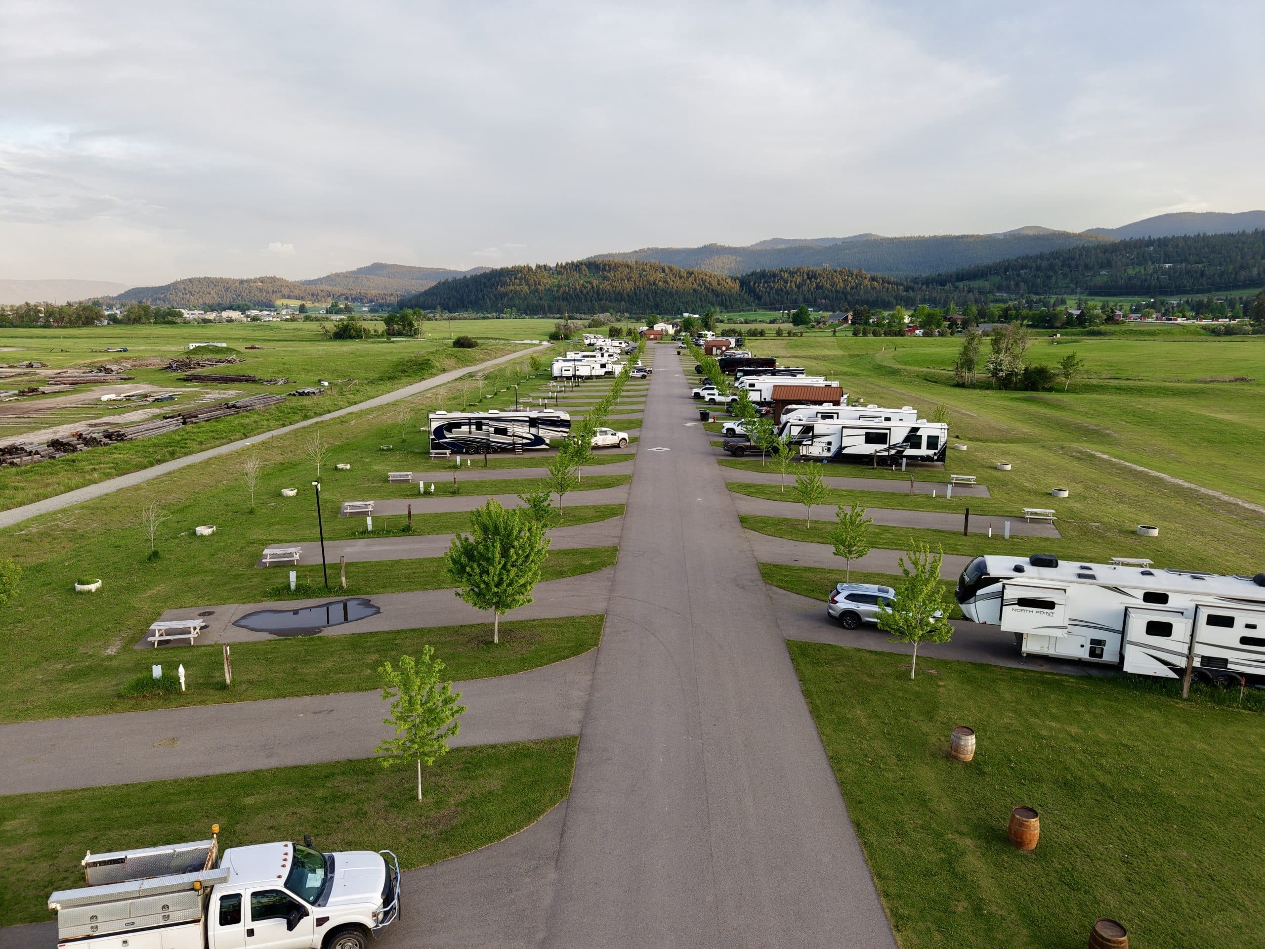 Montana Basecamp RV Resort Review 5 montana-basecamp-rv-resort-big-rig-sites.jpg